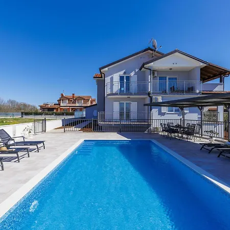 Apartamento Tommy-2 By Interhome Kmeti