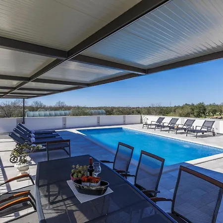Tommy-2 By Interhome Apartment *
